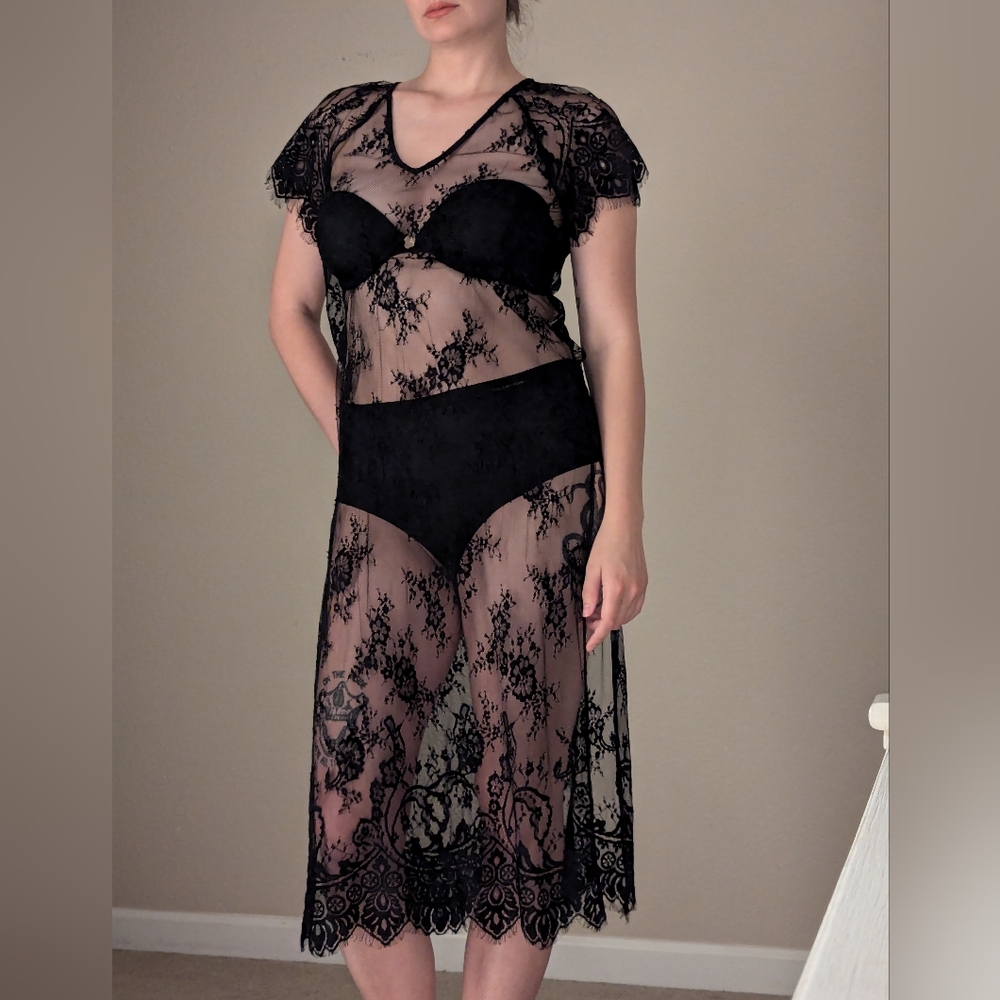 Zara Lace Tunic In Black, Size M
